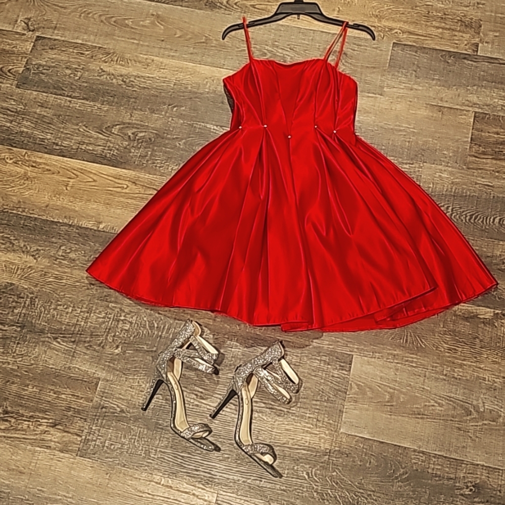 Maurice Simone red after 5 dress.